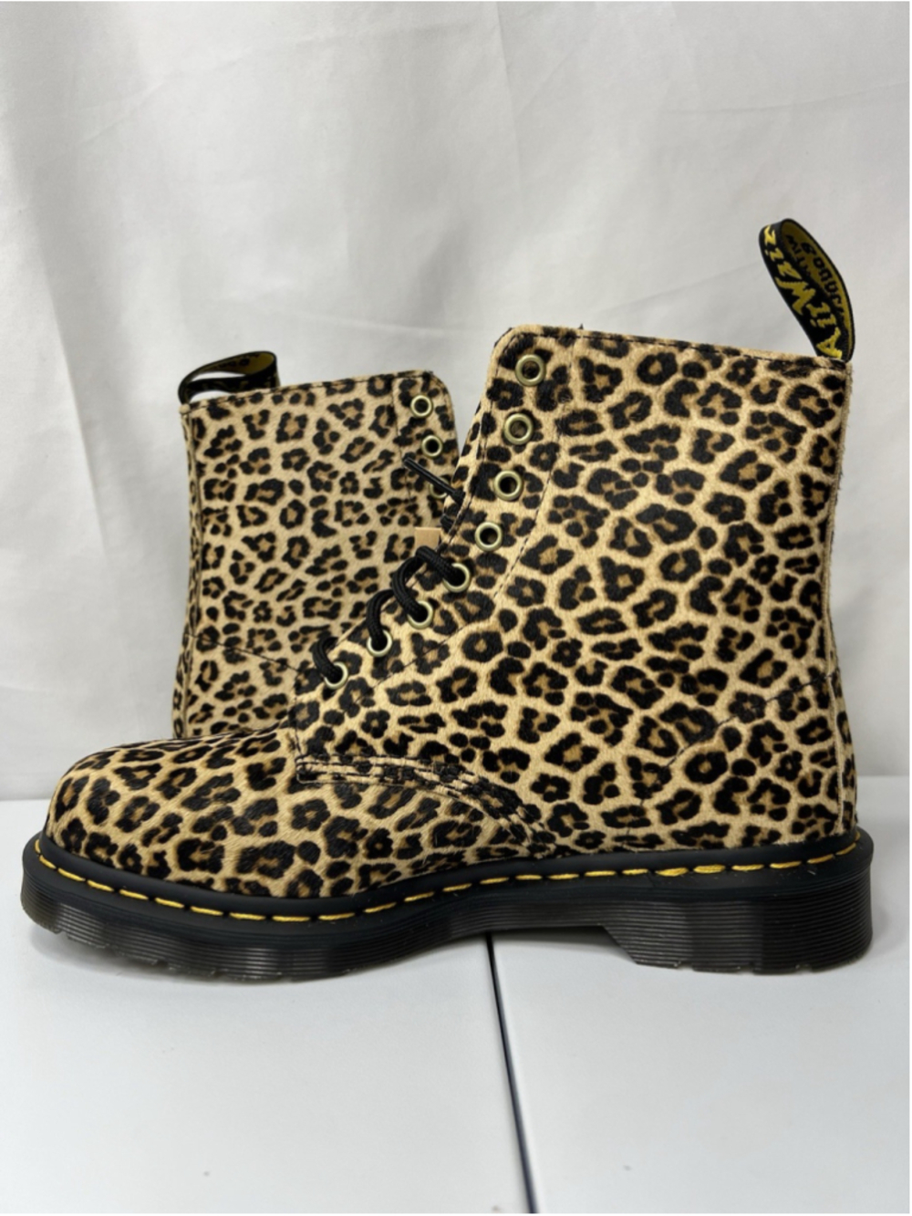 Dr Martens 1460 Pascal Leopard Cow Hair Lace Up Boot US M 9 W 10 Unisex Festive - Picture 6 of 13